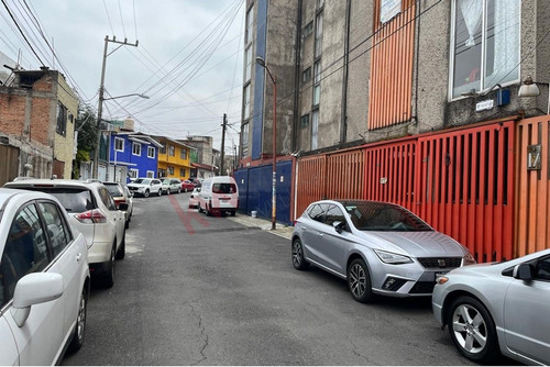 Venta De Departamento En 1° Piso En Colonia San José De Los Cedros, Cuajimalpa De Morelos