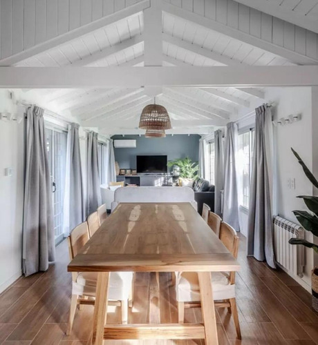 Arquitectura & Construccion / Pinamar / Proyecto Y Direccion