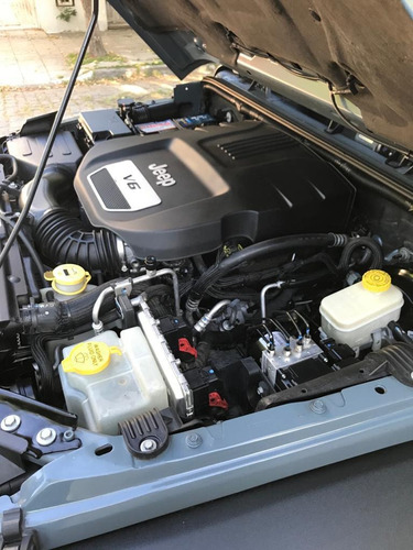 Jeep Wrangler 3.6 Sport 284hp Mtx 2014