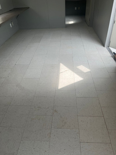 Renta Caseta Traila Remolque Camper Oficina Móvil C/ Wc P/10