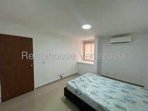 Norgelin Diaz Alquila Apartamento En El Este De Barquisimeto Con Planta Eléctrica Y Piscina Cod.25-17501