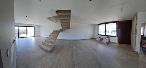 Imagen 21 de 23 de Casa - Duplex Chacra Del Norte