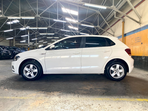 Imagen 8 de 24 de Volkswagen Polo Trendline 1.6 Msi 110cv At 2018