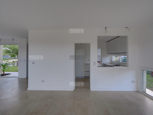 Casa En Venta En Araucarias, Puertos, Escobar