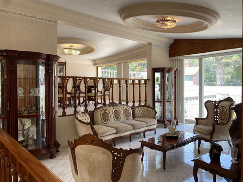 Casa En Venta, Lomas De La Hacienda, 3 Recámaras.