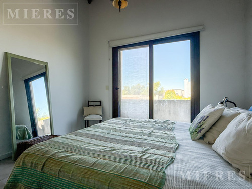 Casa En Venta En Barbarita - Lote Interno - Bancalari