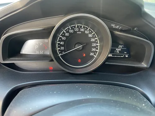 Mazda 3 2.0 Sport Touring