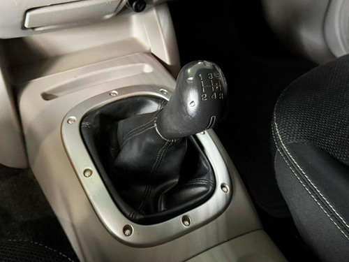Mitsubishi L200 Triton 2.4 HLS 4X2 CD 16V