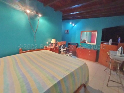 Imagen 12 de 17 de Vendo Casa En El Orticeño En Palo Negro Cod 23-14003