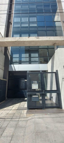 Imagen 2 de 13 de Oficina En Alquiler En Quilmes Centro