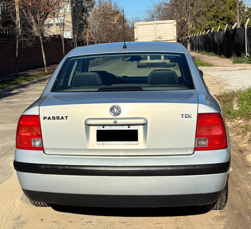 Volkswagen Passat 1.9 I