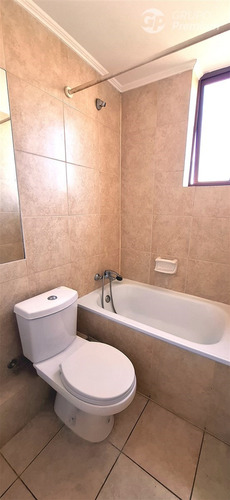 Departamento En Venta De 2 Dorm. En Concepción
