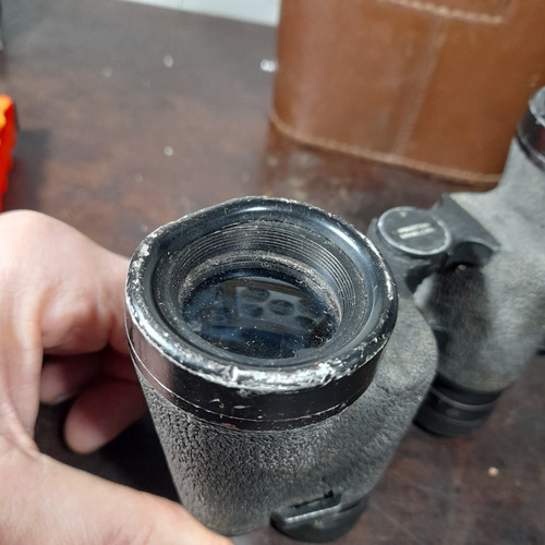Imagem 9 de 10 de Binóculo Antigo Dfv Pioneiro 6x30 Metal, Com Case. Ler
