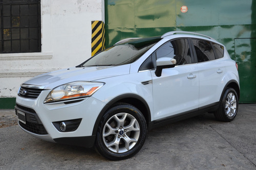 Ford Kuga 2.5 Titanium At 4x4 L (ku05)