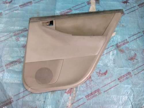  Tapiceria Puerta Trasera Derecha Toyota Corolla 2003-2008