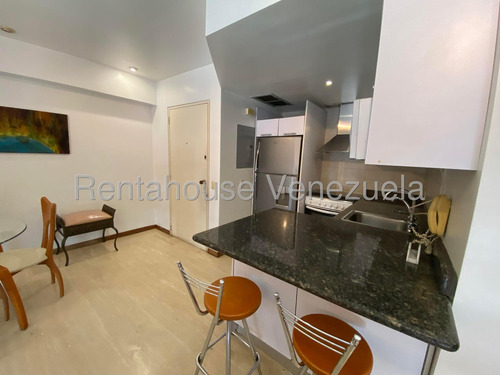 Alquiler De Departamento En El Rosal #25-16925