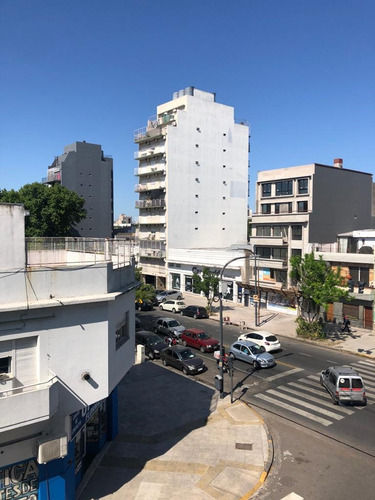 Monoambiente Con Balcón En Venta Parque Chas Bajas Expensas