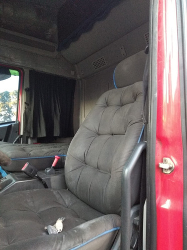 Imagem 5 de 8 de Iveco Tector 240e28s