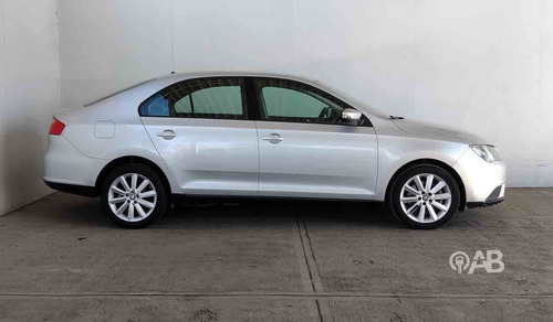 Imagen 4 de 10 de Seat Toledo 2019 1.6 Reference Mt