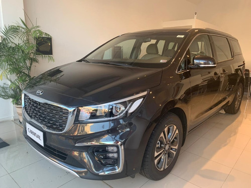 Kia Carnival 2.2 Crdi Premium C/techo Linea Nueva