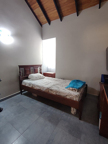 Townhouse En Venta En Naguanagua, Tazajal, Resd Monte Alegre I . 140mts,3hab,planta Electrica 100% Y Mas.. Ag / Yafa