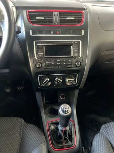 Vw Fox Rock In Rio 1.6 Vht Total Flex - Conservado!!!