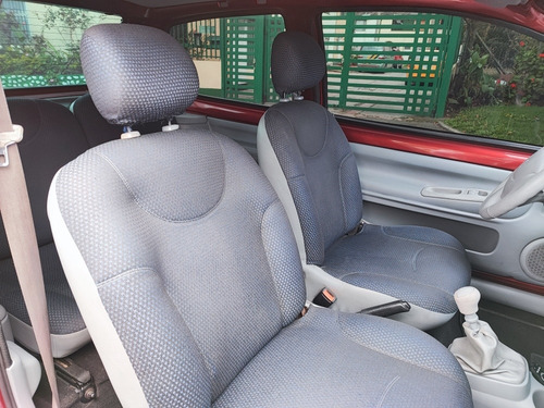 Imagen 18 de 18 de Renault Twingo 2011 1.2 Access