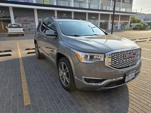 GMC Acadia 3.7 Denali At