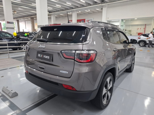 Jeep Compass 2.0 16V FLEX LONGITUDE AUTOMÁTICO