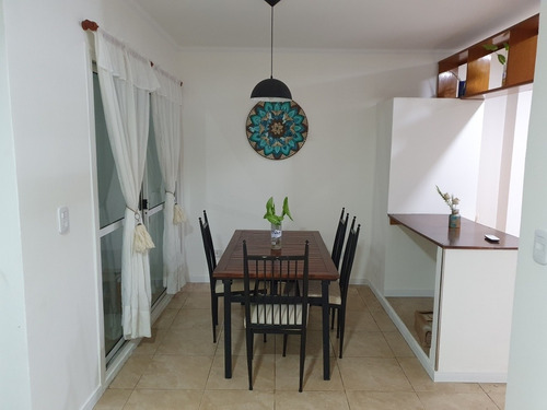 Imagen 4 de 20 de Departamento Olivar 2, Cuenta Con 4 Ambientes, Galería Y Patio. Muy Luminoso, Espacioso. Estado Impecable.