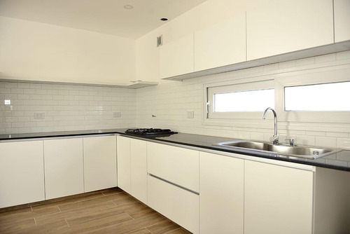 Imagen 13 de 21 de Casa En Venta El Canton