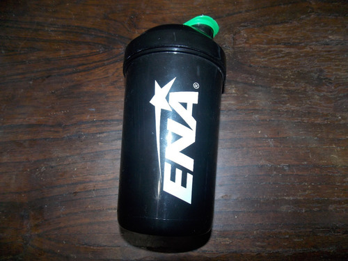 Imagen 1 de 4 de Shaker 600 Ml Ena Sport Vaso Batidor Mezclador Anti Grumo
