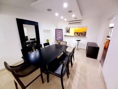 Imagen 9 de 29 de Santa Eduvigis Mls# 22-3891 Wendy Marrero 0424-1275714/ 0426-5178744.-
