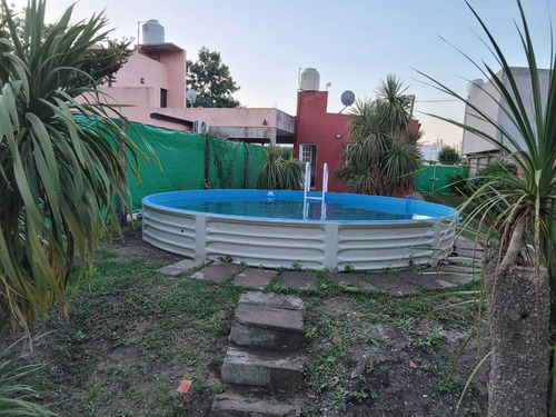 Casa Quinta En Venta En Villa Parque Sicardi, La Plata, G.b.a. Zona Sur