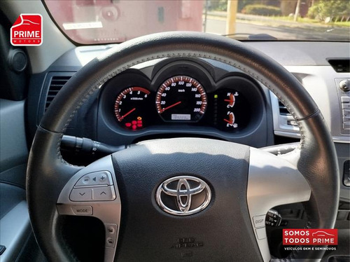 Toyota Hilux 3.0 Srv Top 4x4 cd 16v Turbo Intercooler