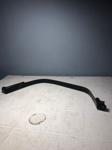 Soporte Abrazadera Tanque Gasolina Nissan March Izquierdo (Usado)