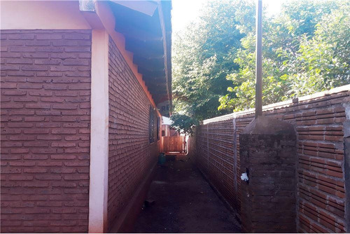 Imagen 6 de 14 de Vendo Casa En Hohenau Con 3 Habitaciones Y 1 Baños.