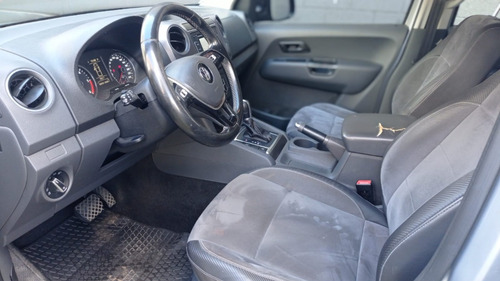 Imagen 10 de 13 de Volkswagen Amarok 2.0 Cd Tdi 180cv 4x2 Dark Label At