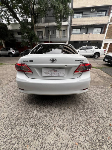 Toyota Corolla 1.8 Xei At Pack