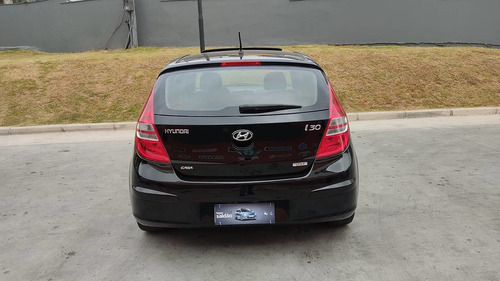 Imagem 4 de 8 de Hyundai I30 2011 2.0 Gls Aut. 5p