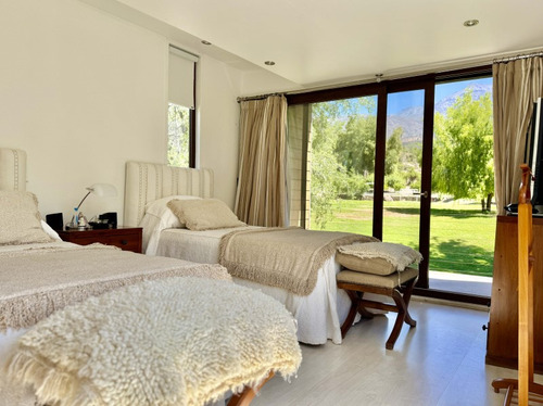 Moderna, Impecable, Amoblada Zona De Sn Francisco Logde