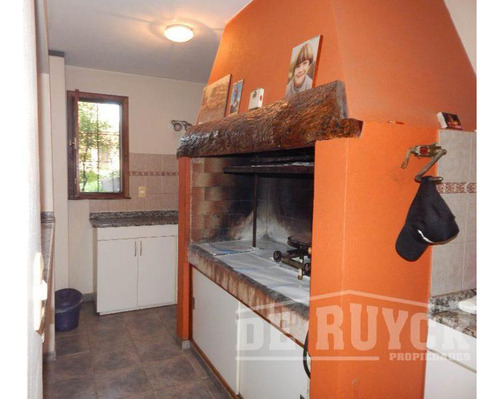 Chalet En Venta En Berazategui Oeste