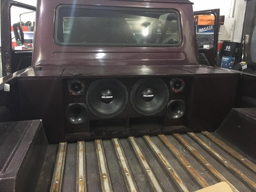 Ford F75