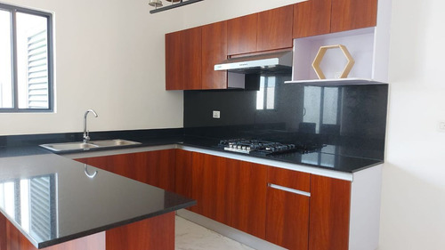 Alta Plusvalía - Casa En Venta En Poligono Sur De Cancun