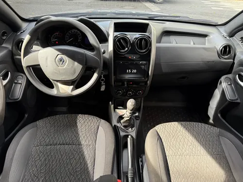 Renault Duster Oroch 2.0 Intens 4x2 Mec.
