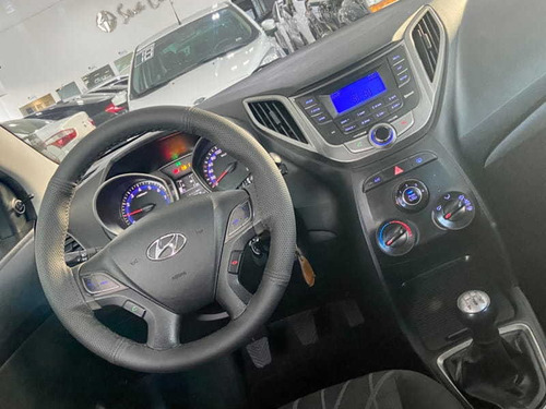 Imagem 11 de 15 de Hyundai Hb20 1.0m Comfor 2015