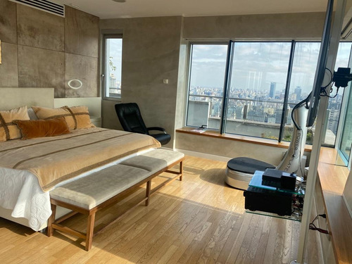 Torres Renoir, Puerto Madero, Piso De 500 M2 Con Vista Panorámica De 6 Ambientes, Con 4 Cocheras