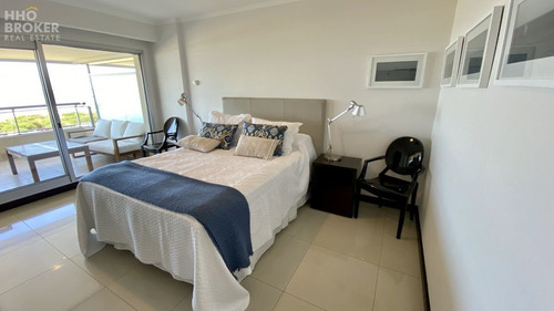 Imagen 11 de 29 de Departamento En Venta Torre Lobos. - Punta Del Este Brava