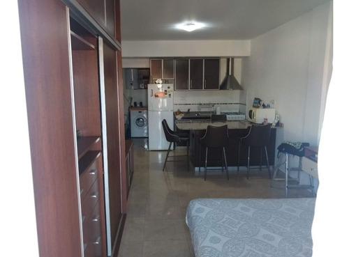 Departamento Monoambiente Con Balcon Y Cochera
