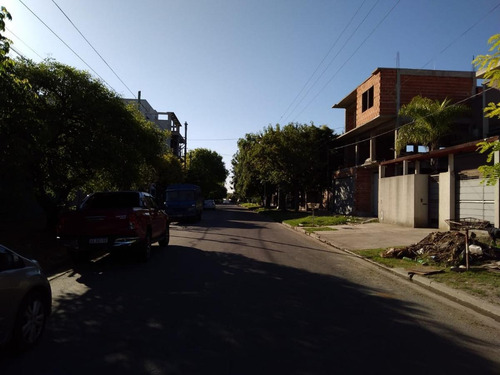 Imagen 7 de 12 de Casa - La Plata